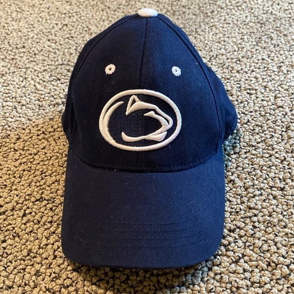 Penn State Fitted Youth Baseball Hat in Like New Condition - Picture 1 of 5